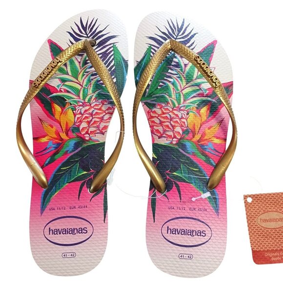 Havaianas Shoes - NWT Havaianas Floral Pineapple Flip Flops Size 11/12 Made In Brazil